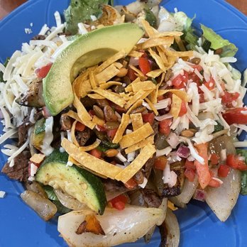 Papa's & Beer - Fajitas Warm Fajita Salad Lunch - Mexican Near Me - Hendersonville, North Carolina