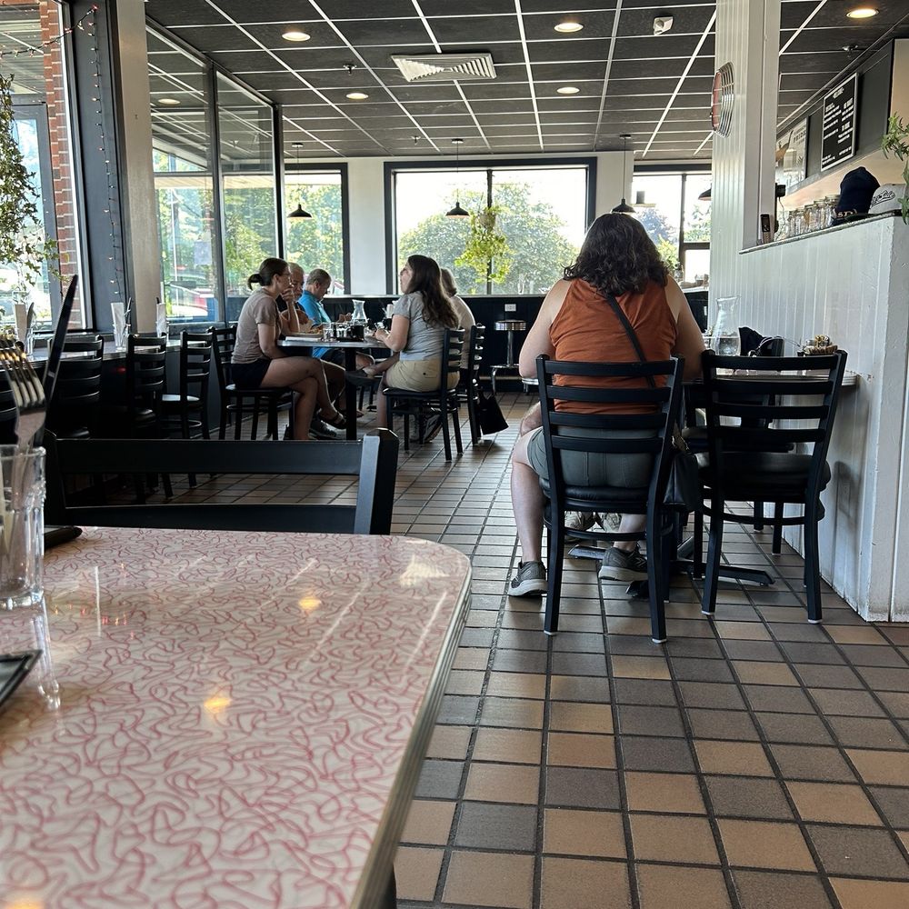 Other Side Diner - Dinning area - Diners Near Me - Portland, Maine Other Side Diner - Dinning area - Diners Near Me - Portland, Maine