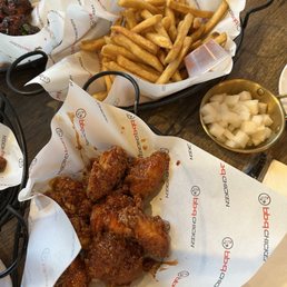 Boneless wings and fries