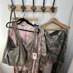 Moody Goose Vintage - My grabs from the plus size section, ended up buying the camo pants!