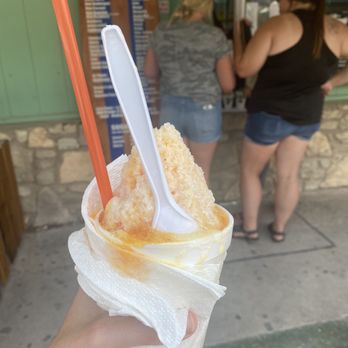 Snow Shack - Texas Sunset with snow cream (Peach, Mango & Red Raspberry) - Desserts Near Me - Glen Rose, Texas