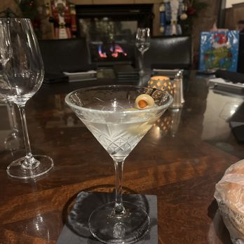 Piazza Del Pane - Dinner with a dirty martini - Italian Near Me - Fresno, California Piazza Del Pane - Dinner with a dirty martini - Italian Near Me - Fresno, California