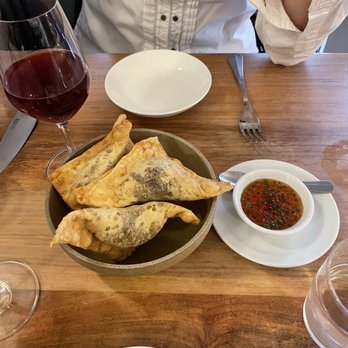 Le Servan - Wontons - Modern European Near Me - Paris, 75 Le Servan - Wontons - Modern European Near Me - Paris, 75