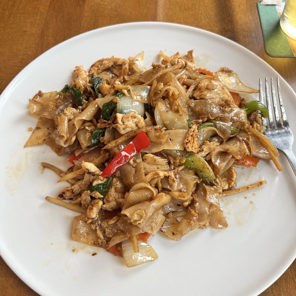 Sirinya's Thai Restaurant & Lounge - 25. Drunken Noodle - Thai Near Me - Spokane, Washington Sirinya's Thai Restaurant & Lounge - 25. Drunken Noodle - Thai Near Me - Spokane, Washington