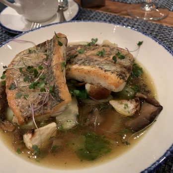 Saddle River Cafe - Fish entreé - Cafes Near Me - Saddle River, New Jersey
