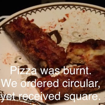 Arleo's Pizza - Pizza was burnt. We ordered a circle pizza, but received square instead. - Pizza Near Me - Canonsburg, Pennsylvania