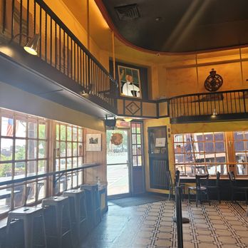 Hyperion Espresso - Beautiful inside - Coffee & Tea Near Me - Fredericksburg, Virginia