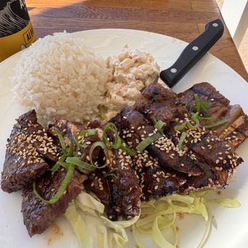 Aloha Mixed Plate - Kalbi Ribs - Hawaiian Near Me - Lahaina, Hawaii
