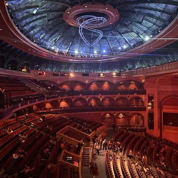 "O" by Cirque du Soleil - Gorgeous theater - Performing Arts Near Me - Las Vegas, Nevada "O" by Cirque du Soleil - Gorgeous theater - Performing Arts Near Me - Las Vegas, Nevada