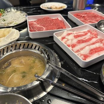 Maki Shabu - Broth and Wagyu cuts - Japanese Near Me - N Hollywood, California