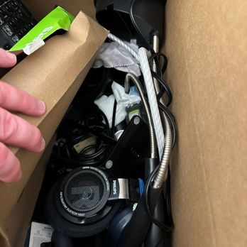 Prince Movers - Expensive headphones tossed into boxes with lamps and other items crushing, and without padding or wrapping. - Movers Near Me