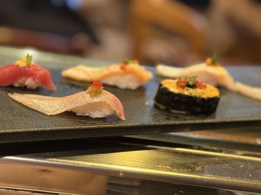 Sushi Ye by null