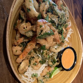 P.F. Chang's - Tempura calamari & vegetables - Chinese Near Me - Orlando, Florida