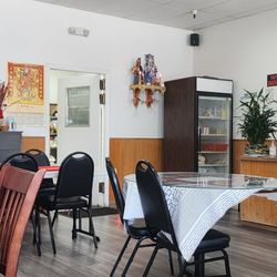 China Kitchen - Inside