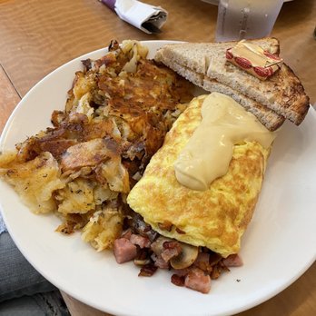 Cafe M - Country Omelette - Breakfast & Brunch Near Me - Berkeley, California Cafe M - Country Omelette - Breakfast & Brunch Near Me - Berkeley, California