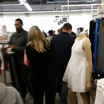 Old Navy Outlet - Men's Clothing Near Me - Westbrook, Connecticut