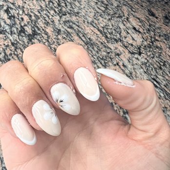 Luxury Spa & Nails - Acrylic - Nail Salons Near Me - Lomita, California Luxury Spa & Nails - Acrylic - Nail Salons Near Me - Lomita, California