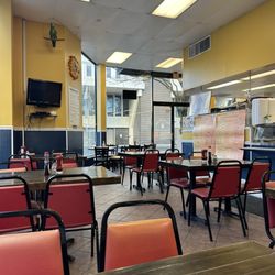 Bagner and Alexa's Downtown Cafe - Dinning area