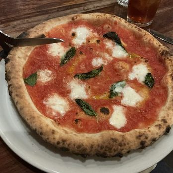 Lampo - Margherita doc - Italian Near Me - Charlottesville, Virginia