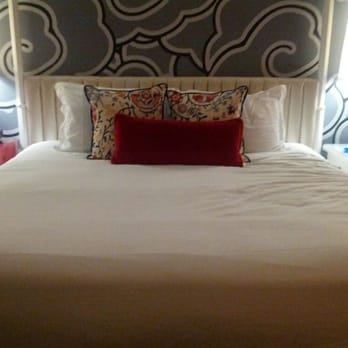 Kimpton Hotel Monaco Seattle - Such nice decor and super comfy bed - Hotels Near Me - Seattle, Washington