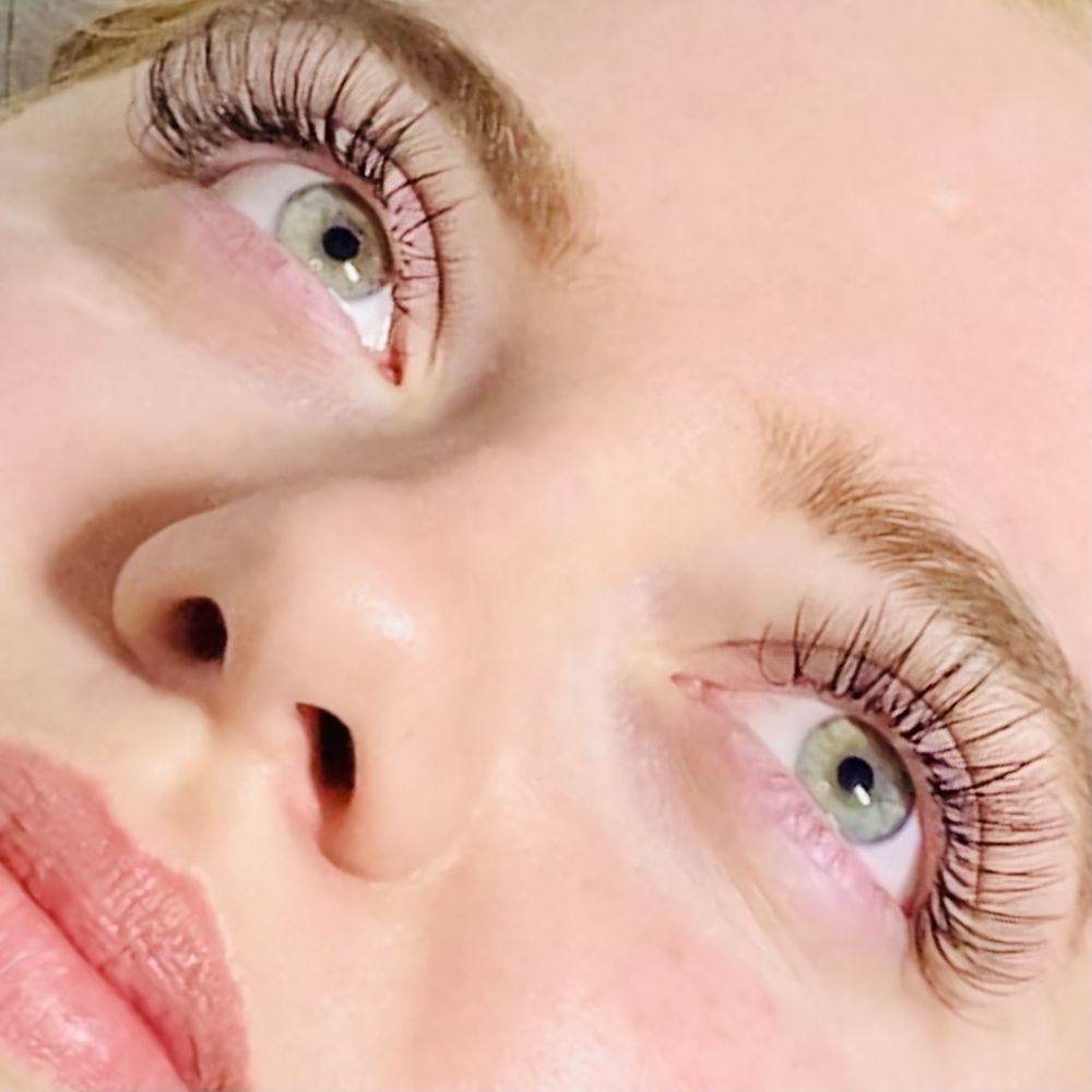 Amazing Lash Studio - 6D Hybrid Lash Extensions - Eyelash Service Near Me - Lafayette, Louisiana Amazing Lash Studio - 6D Hybrid Lash Extensions - Eyelash Service Near Me - Lafayette, Louisiana