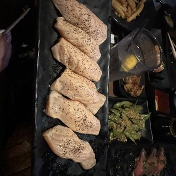 Kan Sushi - Sushi Bars Near Me - Honolulu, Hawaii
