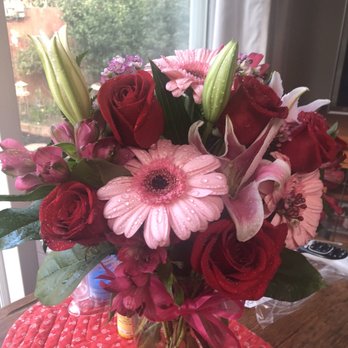 Gaeta's Flowers - Florists Near Me - Los Gatos, California Gaeta's Flowers - Florists Near Me - Los Gatos, California