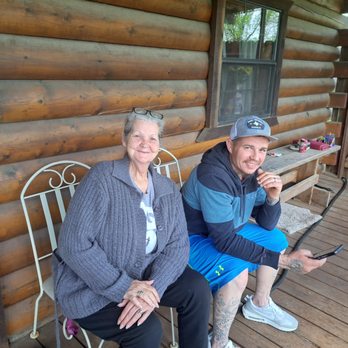 Red Top Cabins - Vacation Rentals Near Me - Sulphur, Oklahoma Red Top Cabins - Vacation Rentals Near Me - Sulphur, Oklahoma