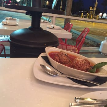 Pomo - Phoenix - Out door seating - Pizza Near Me - Phoenix, Arizona Pomo - Phoenix - Out door seating - Pizza Near Me - Phoenix, Arizona