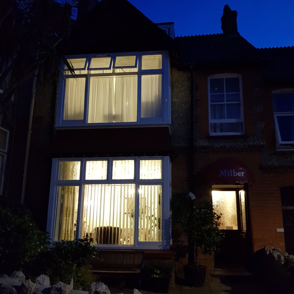 Milber Guest House - Milber by night. - Guest Houses Near Me - Newquay, CON