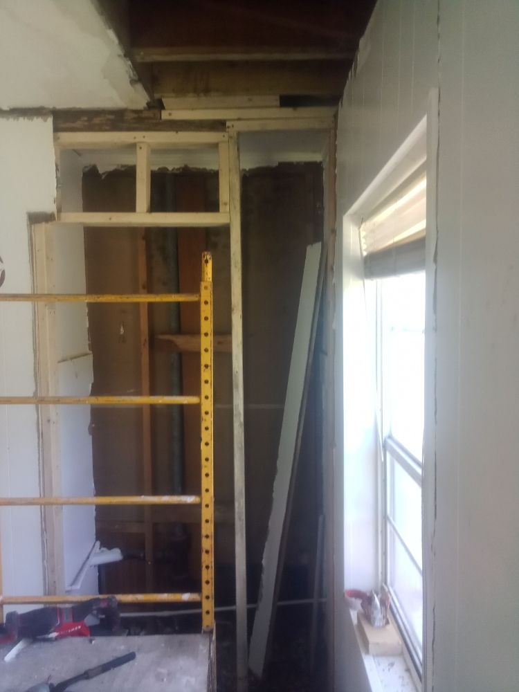 Slide of We Da Best Handyman & Roofing