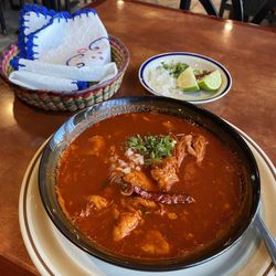 La Fondita - Caldo Taco de Pollo