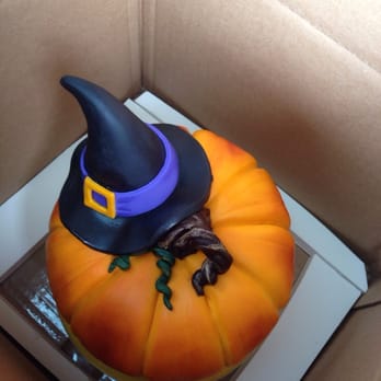 Passionflower Cakes - So cute! - Custom Cakes Near Me Passionflower Cakes - So cute! - Custom Cakes Near Me
