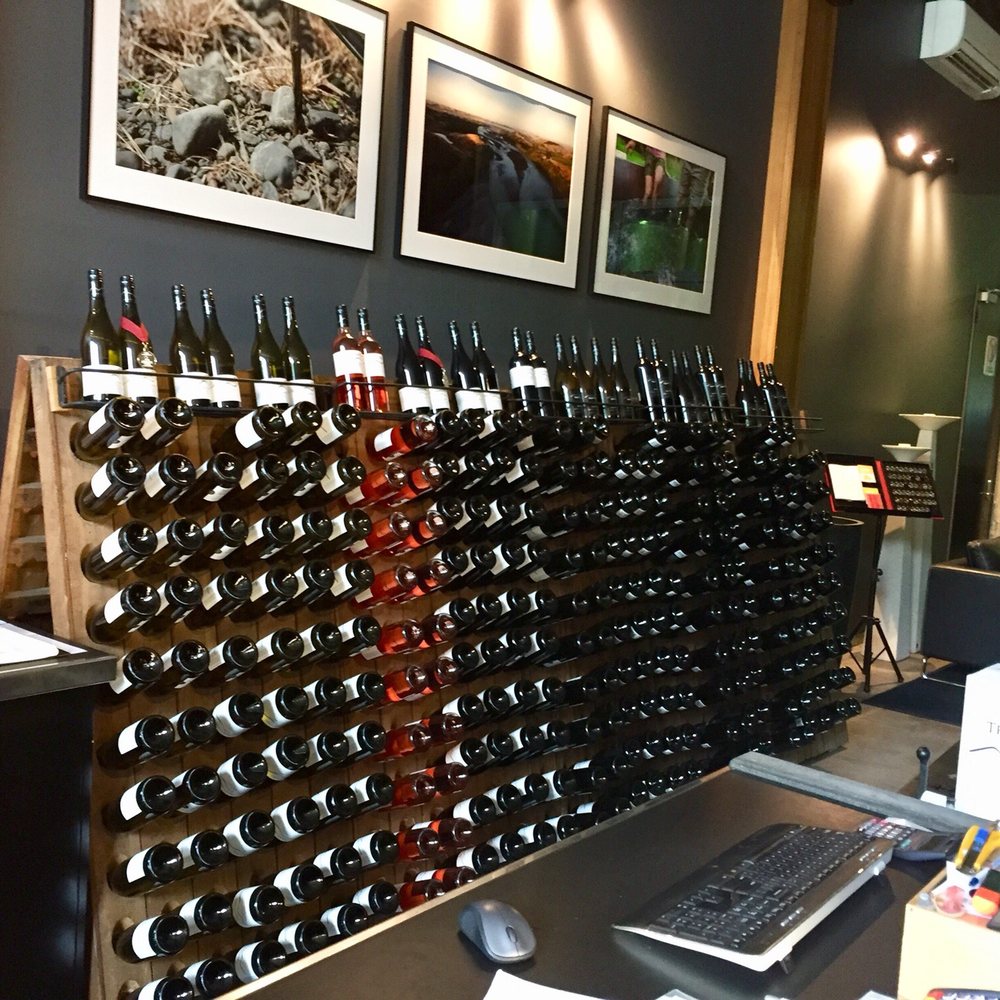 A1tours4U - One of the tasting rooms - Wine Tours Near Me - Napier, HKB