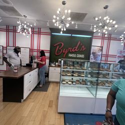 Byrd's Cookies - Cookie Pie Case