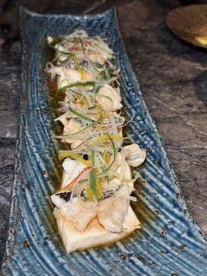Aves Thai & Asian Fusion restaurant by null