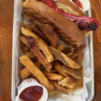 Abel's Lobster - Kids red hot dog - Seafood Near Me - Mount Desert, Maine