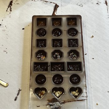 Belgian Chocolate workshop - Molds with yummy filings - Cooking Classes Near Me - Brussels, BRU