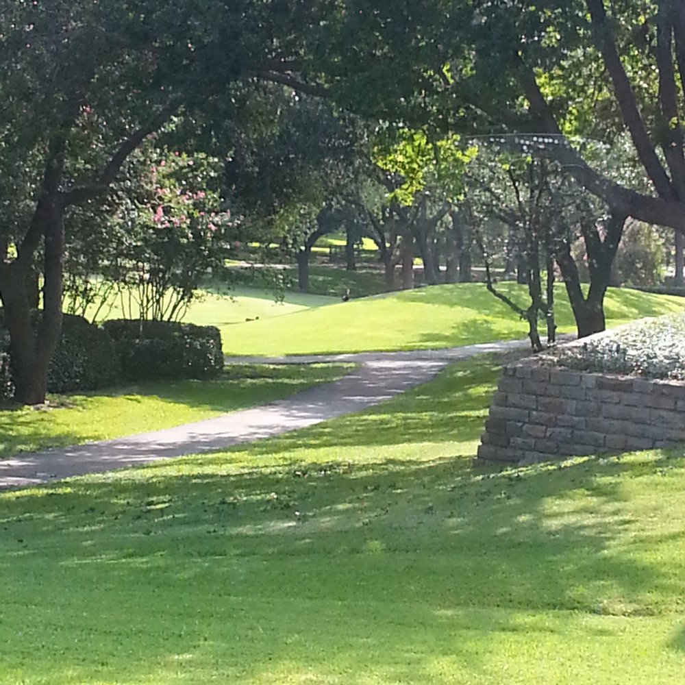 The Village Meadow - the trail - Apartments Near Me - Dallas, Texas The Village Meadow - the trail - Apartments Near Me - Dallas, Texas