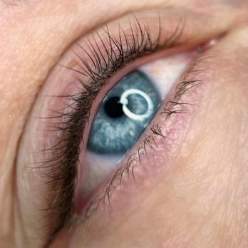 Lavoom Salon - Eyelash Service Near Me - Calgary, Alberta Lavoom Salon - Eyelash Service Near Me - Calgary, Alberta
