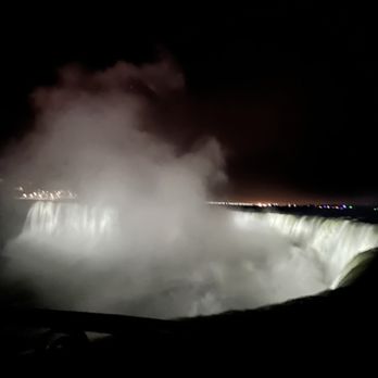Niagara Falls - Night view with lights - Landmarks & Historical Buildings Near Me - Niagara Falls, Ontario Niagara Falls - Night view with lights - Landmarks & Historical Buildings Near Me - Niagara Falls, Ontario