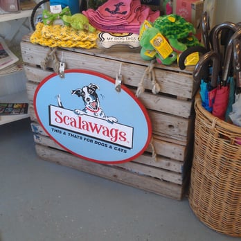 Scalawags - Display - Pet Stores Near Me - Kennebunkport, Maine Scalawags - Display - Pet Stores Near Me - Kennebunkport, Maine