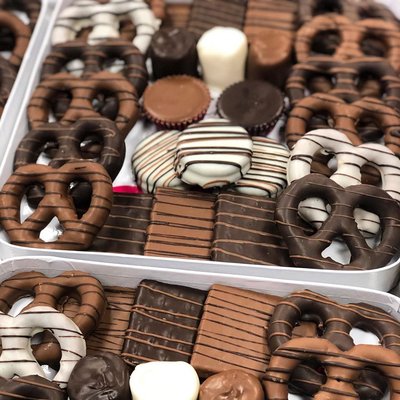 Mindy's Munchies by null