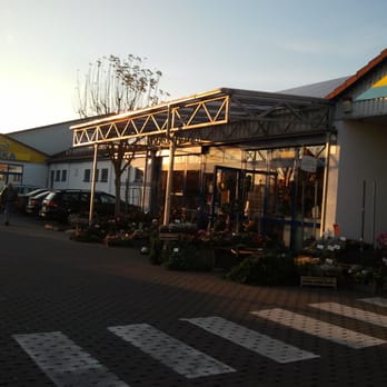 Edeka Eckert - Calden - Grocery Near Me - Calden, HE