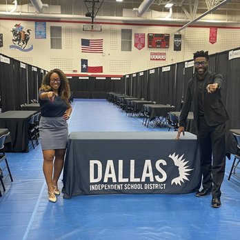 Skyline High School - Middle Schools & High Schools Near Me - Dallas, Texas Skyline High School - Middle Schools & High Schools Near Me - Dallas, Texas