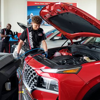 Valvoline Instant Oil Change - Oil Change Stations Near Me - Hamilton, Ohio Valvoline Instant Oil Change - Oil Change Stations Near Me - Hamilton, Ohio