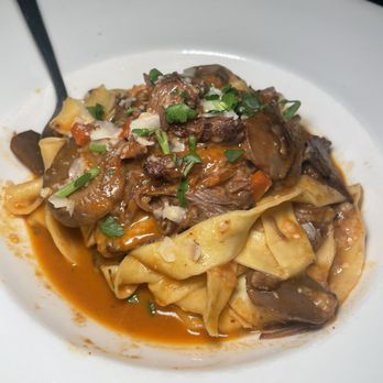 Sugo Gastrobar - Italian Near Me - Newtown, Connecticut Sugo Gastrobar - Italian Near Me - Newtown, Connecticut