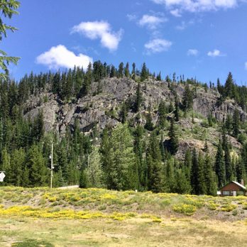 Manning Park Resort - .. an across the highway view. - Parks Near Me - Manning Park, British Columbia