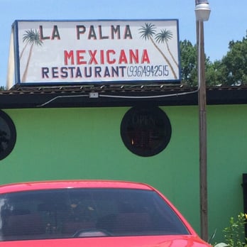 La Palma Mexicana 2 - Out front of restaurant. - Mexican Near Me - Conroe, Texas