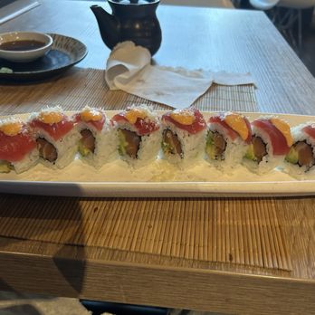 Sushi Rock - Free Fallin' Maki Roll - Sushi Bars Near Me - Arlington, Virginia